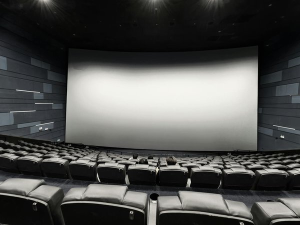 Comment organiser une chasse au trésor historique pour enfants dans un parc local?